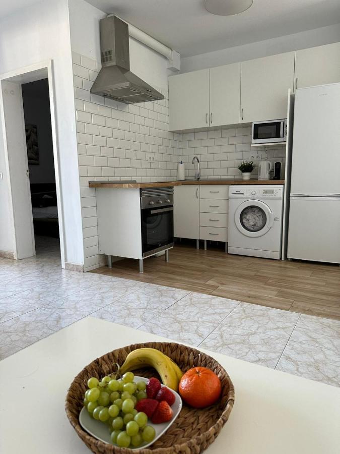 Pool View Apartment Primavera Арона Экстерьер фото